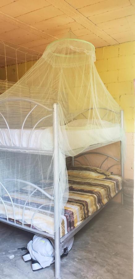 Hostal Y Camping Las G Bacalar Extérieur photo