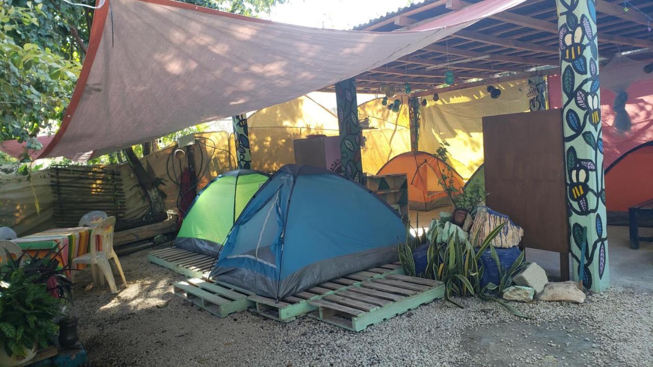 Hostal Y Camping Las G Bacalar Extérieur photo