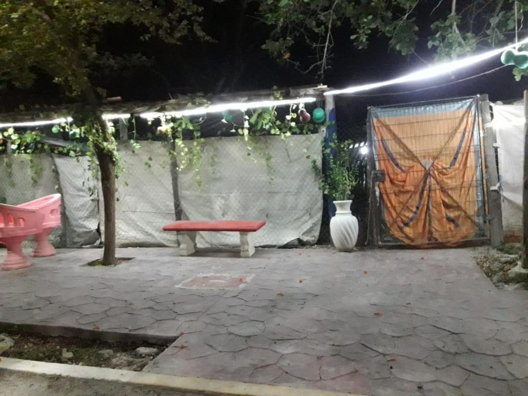 Hostal Y Camping Las G Bacalar Extérieur photo