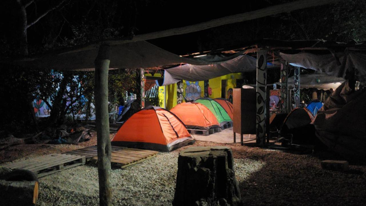 Hostal Y Camping Las G Bacalar Extérieur photo