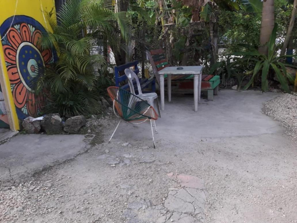 Hostal Y Camping Las G Bacalar Extérieur photo