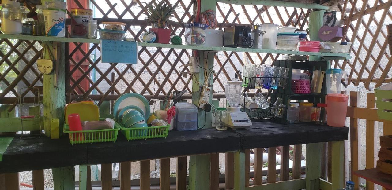 Hostal Y Camping Las G Bacalar Extérieur photo